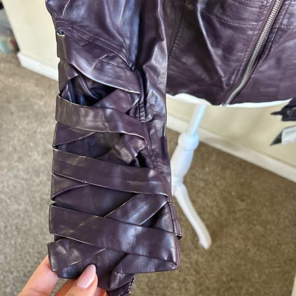 ▶️ Blanc Noir Women’s S Purple Moto Jacket Vegan Leather Full Zip Pockets NEW - Picture 15 of 16